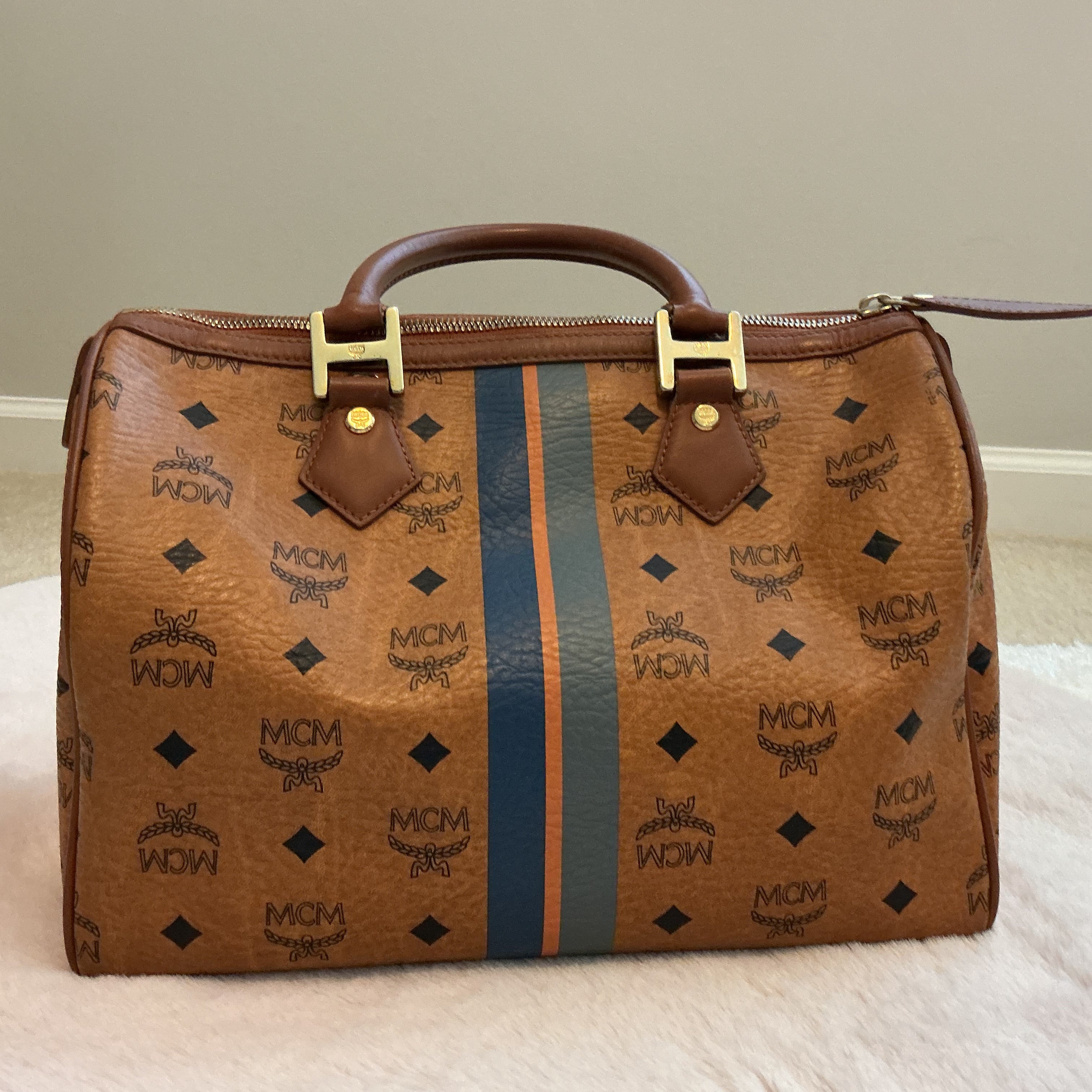 Set of 3 MATCHING MCM TOTE BOSTON BAG AND COMPACT WALLET