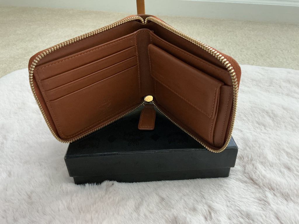 Set of 3 MATCHING MCM TOTE BOSTON BAG AND COMPACT WALLET