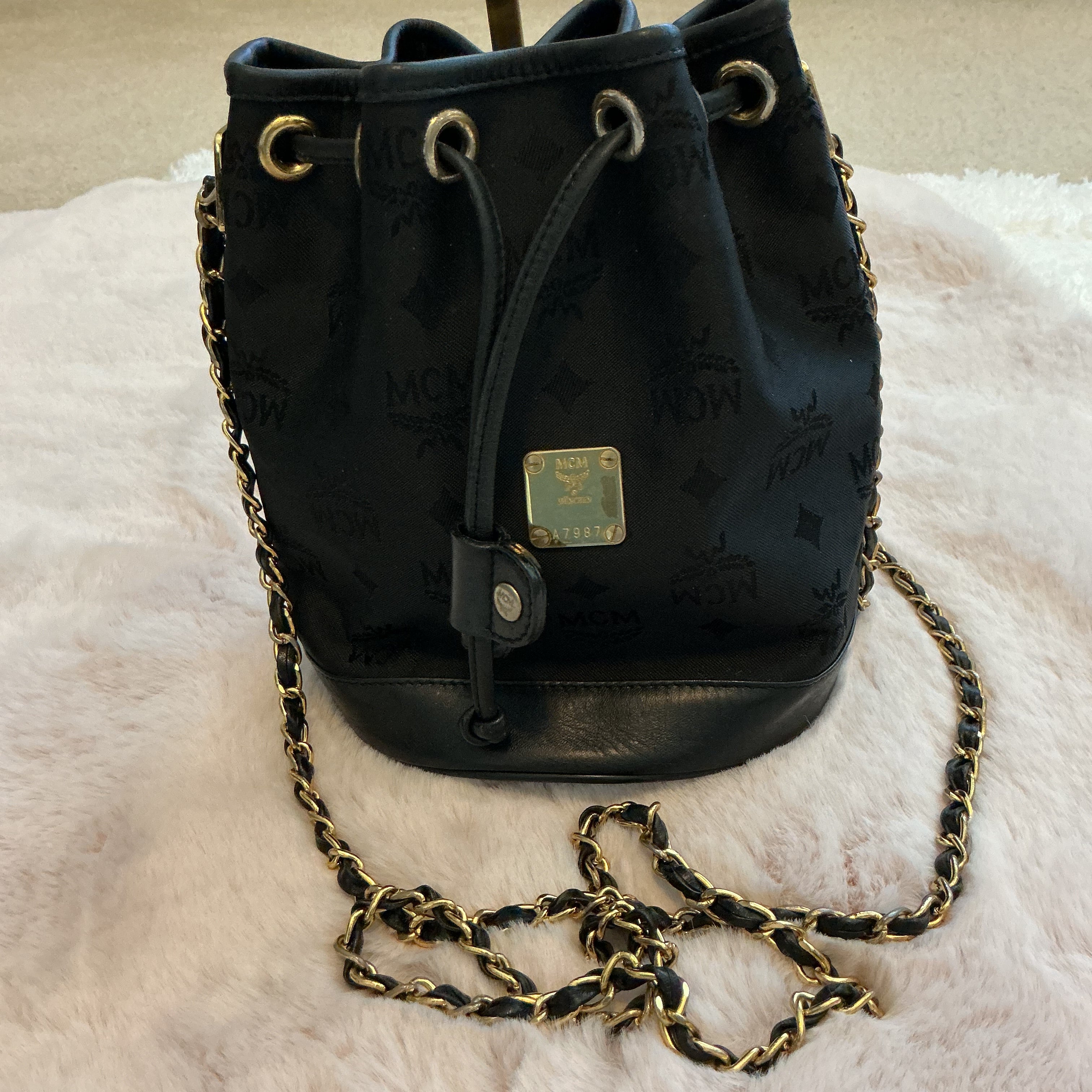 MCM BUCKET BAG WITH CROSSBODY CHAIN