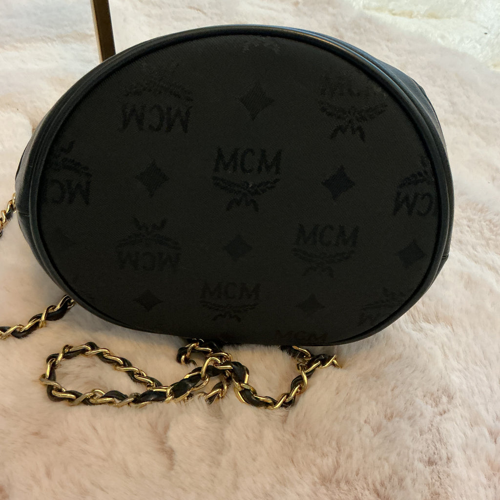 MCM BUCKET BAG WITH CROSSBODY CHAIN