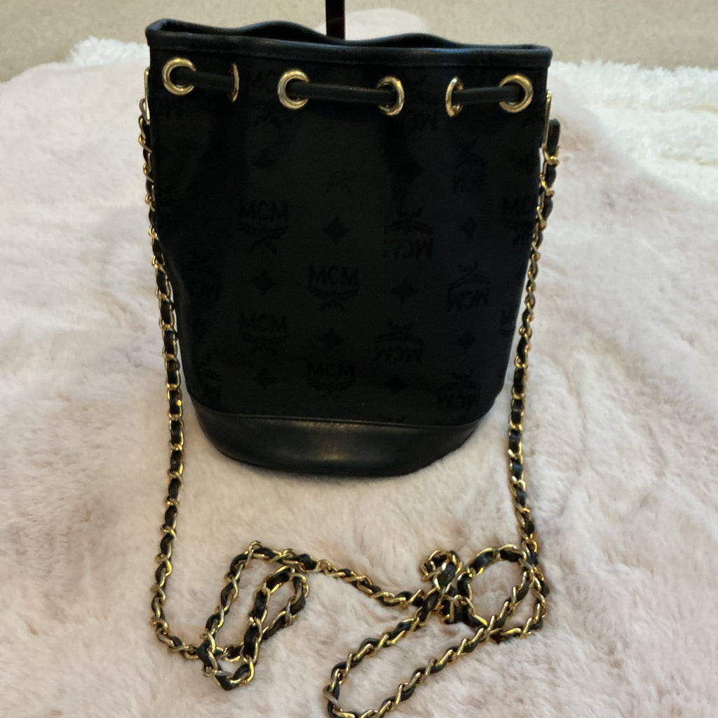 MCM BUCKET BAG WITH CROSSBODY CHAIN