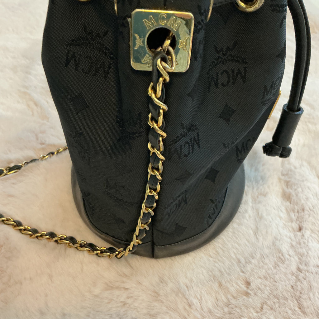 MCM BUCKET BAG WITH CROSSBODY CHAIN