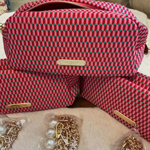BVLGARI SMALL POUCH WITH CROSSBODY CHAIN GWP ITEM