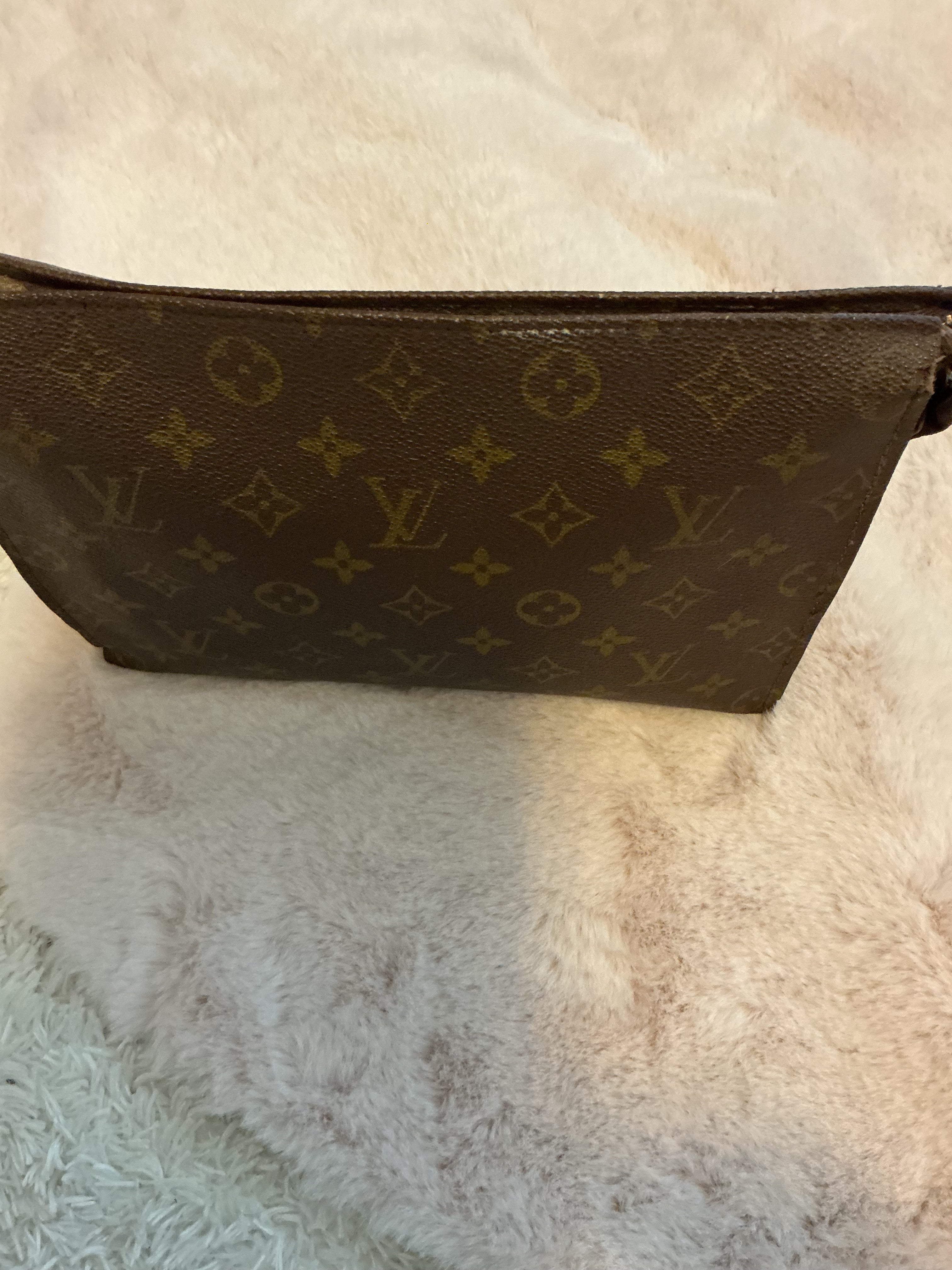 Louis Vuitton Monogram Toiletry 26 Vintage Pouch