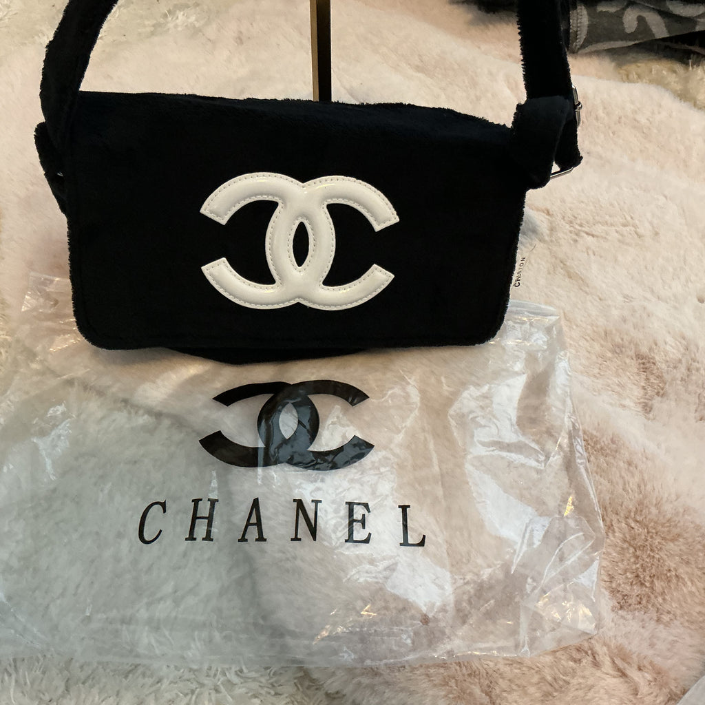 CHANEL CC PRECISION CROSSBODY BAG GWP ITEM