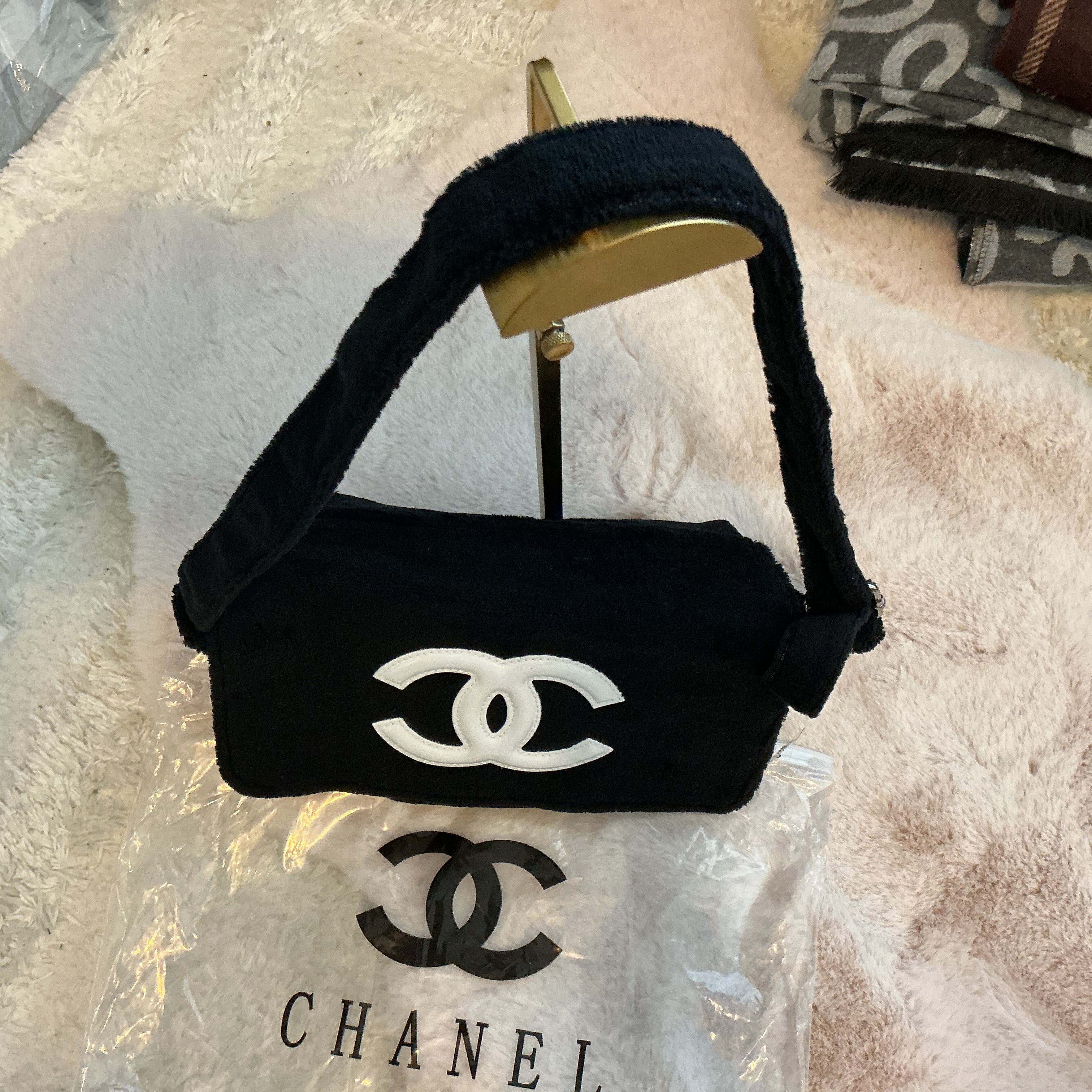 CHANEL CC PRECISION CROSSBODY BAG GWP ITEM
