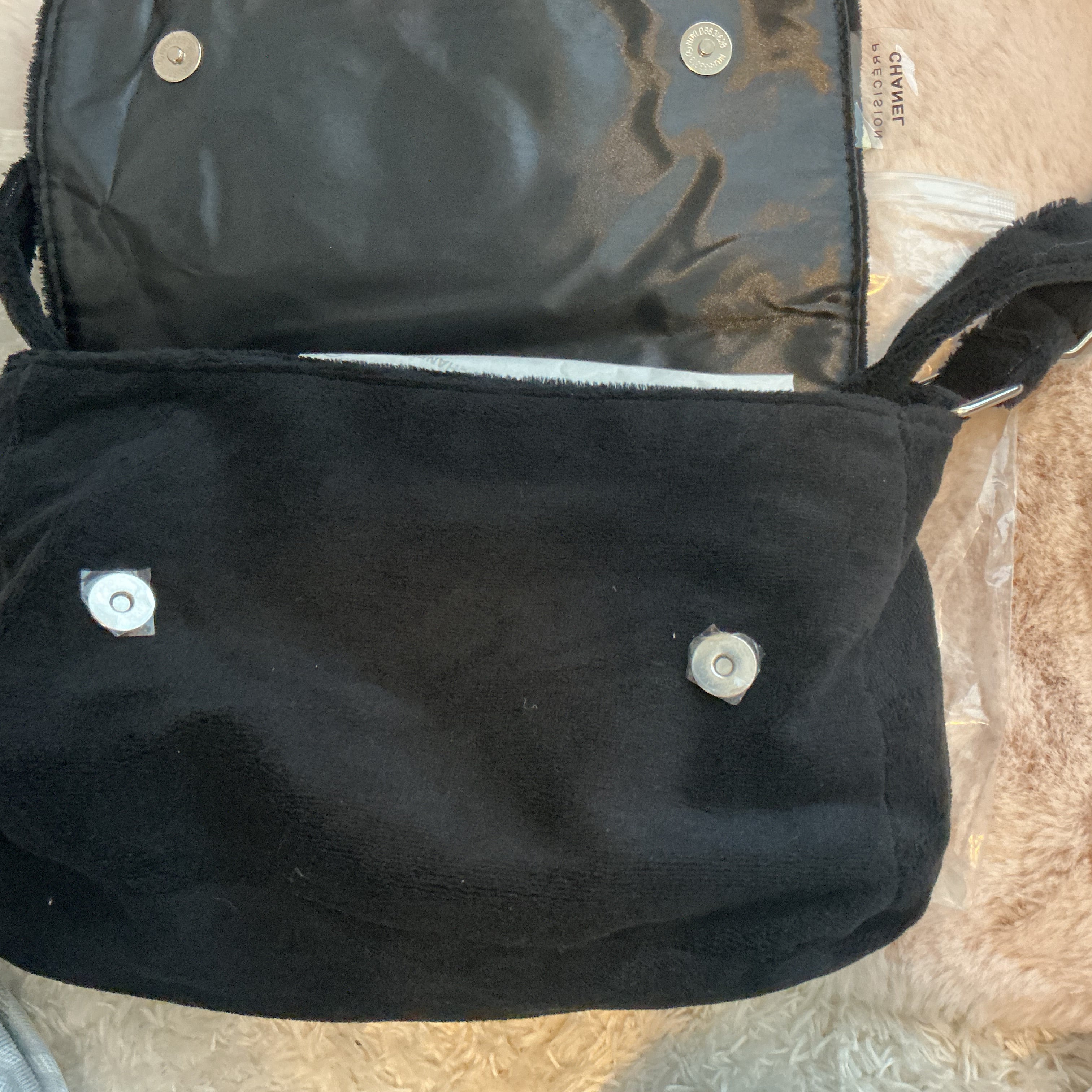 CHANEL CC PRECISION CROSSBODY BAG GWP ITEM