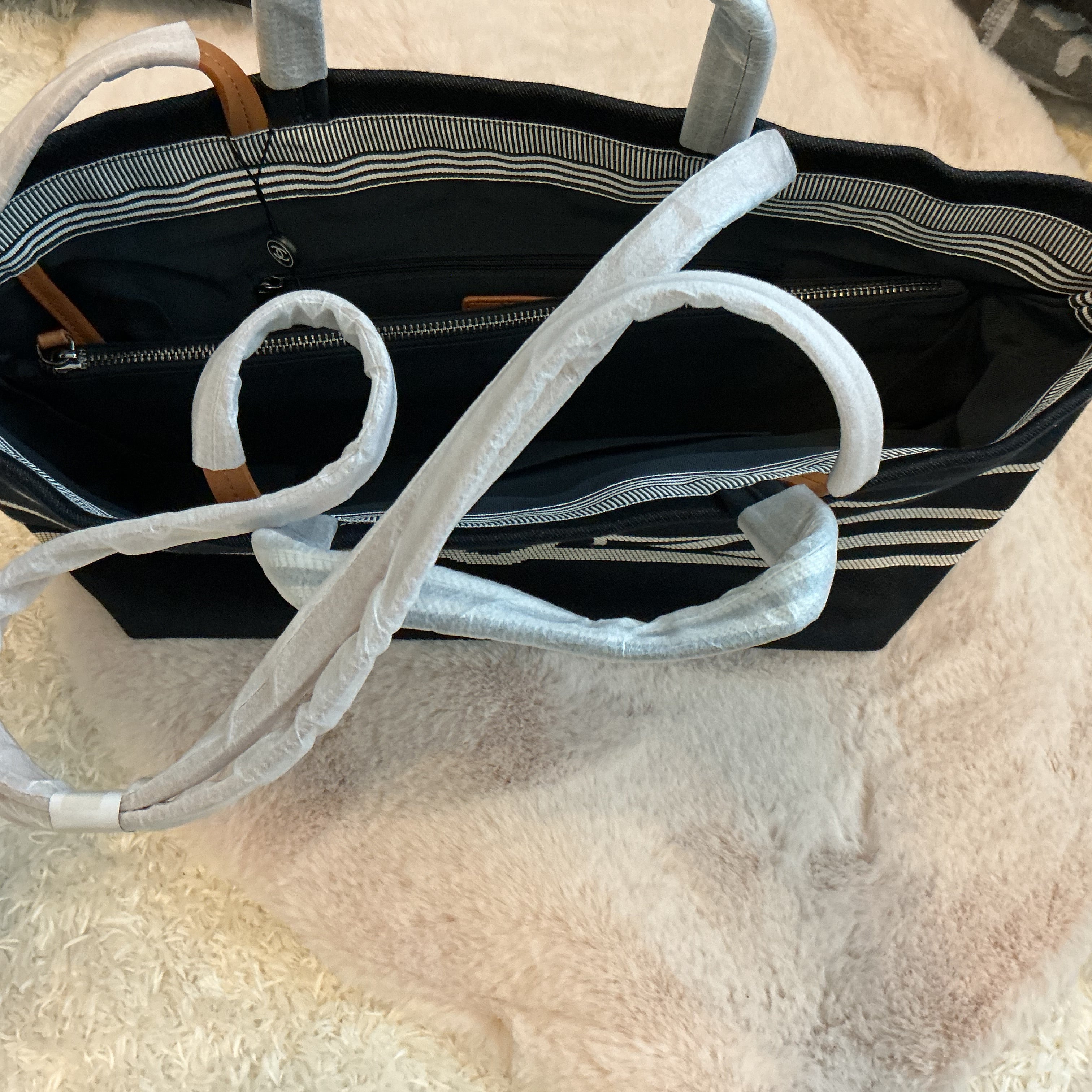 CHANEL CC LARGE TOTE VIP ITEM