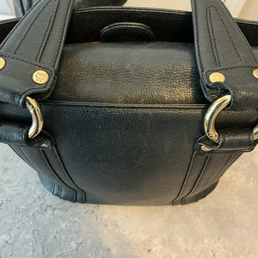 MCM BUCKET SHOULDER BAG