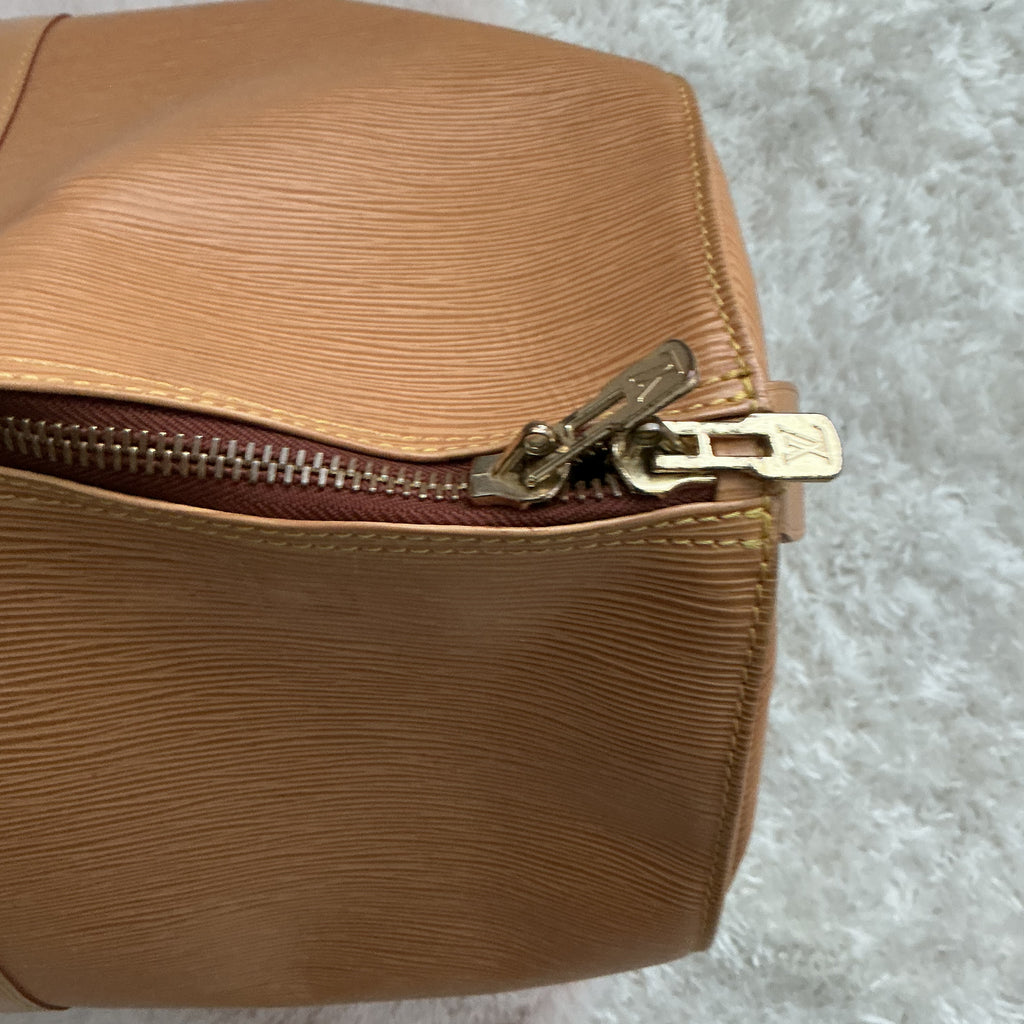 Louis Vuitton Keepall 50 Epi Travel Duffle