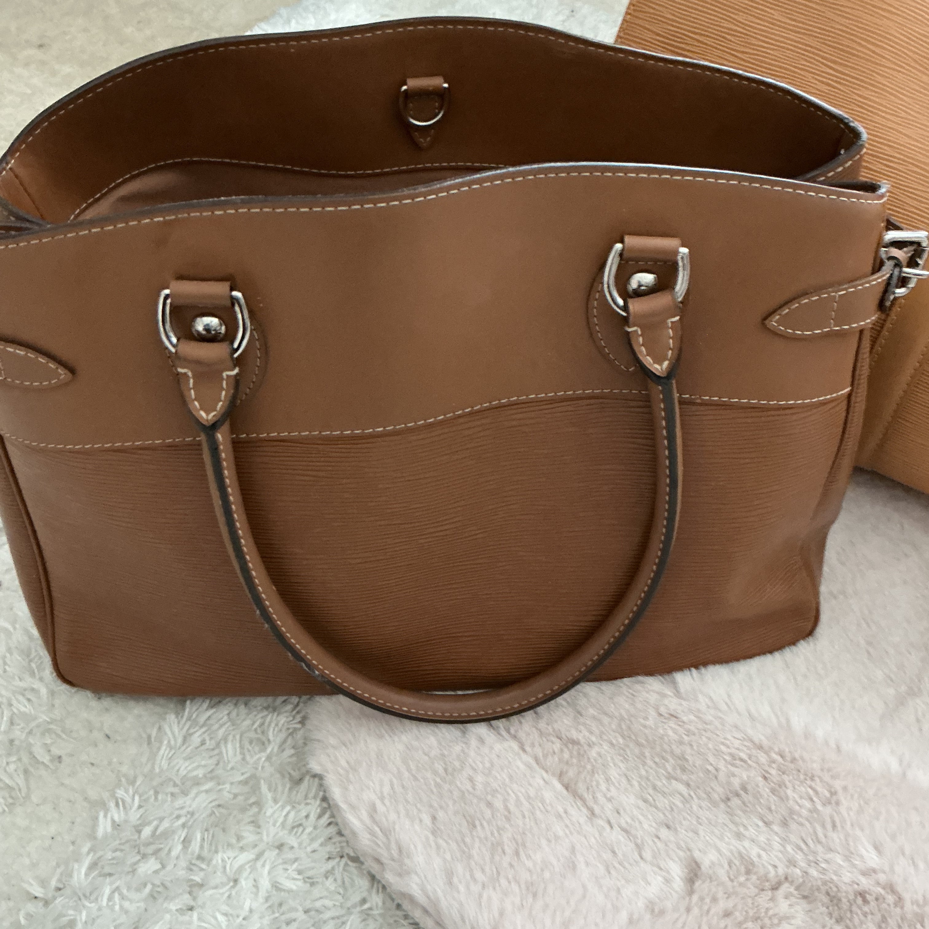 Louis Vuitton Passy GM Brown Epi Shoulder Bag