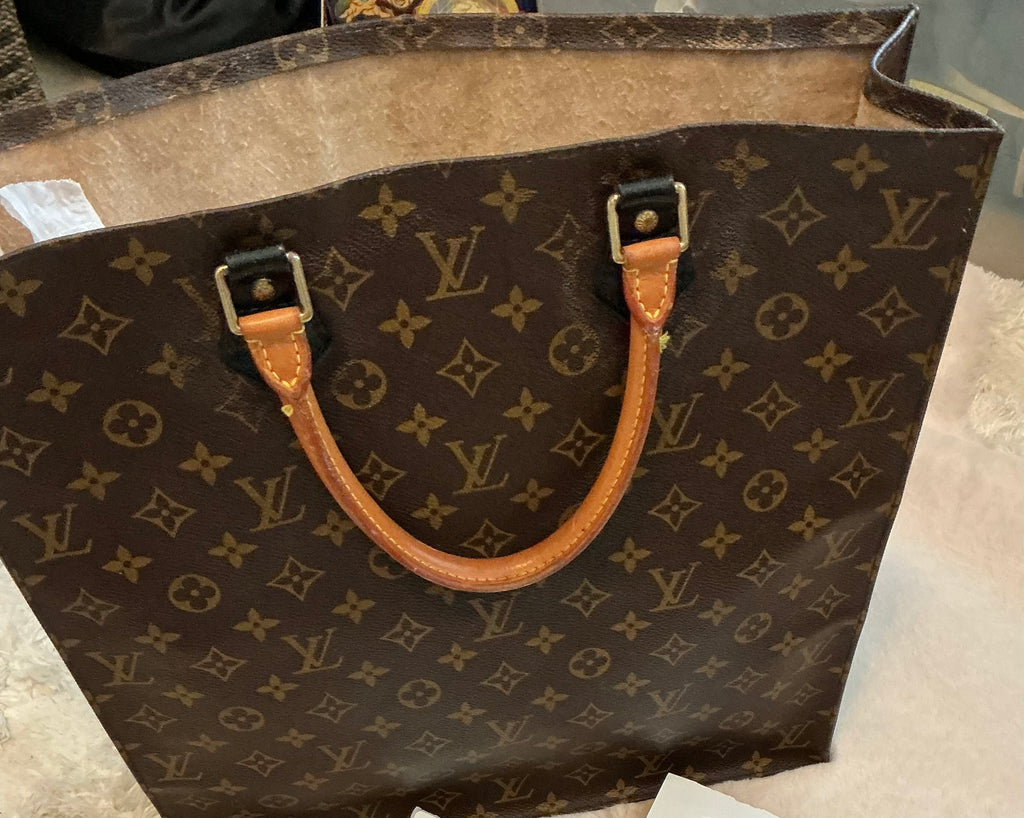 Louis Vuitton Sac Plat Monogram Tote
