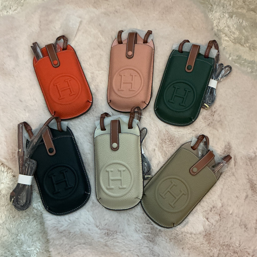 LEATHER SMARTPHONE HOLDER CROSSBODY STRAP CARD SLOTS