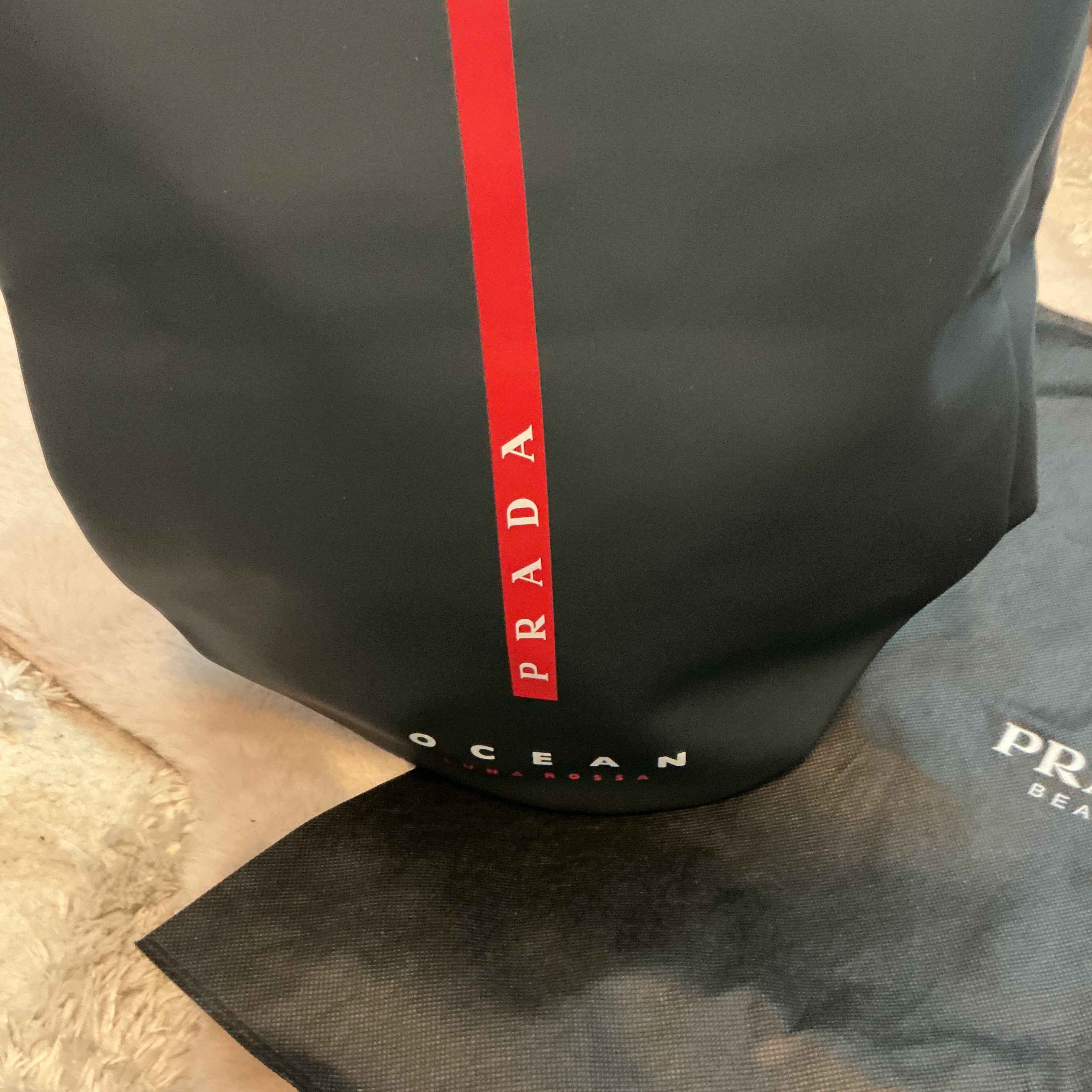 PRADA OCEAN LUNA ROSSA