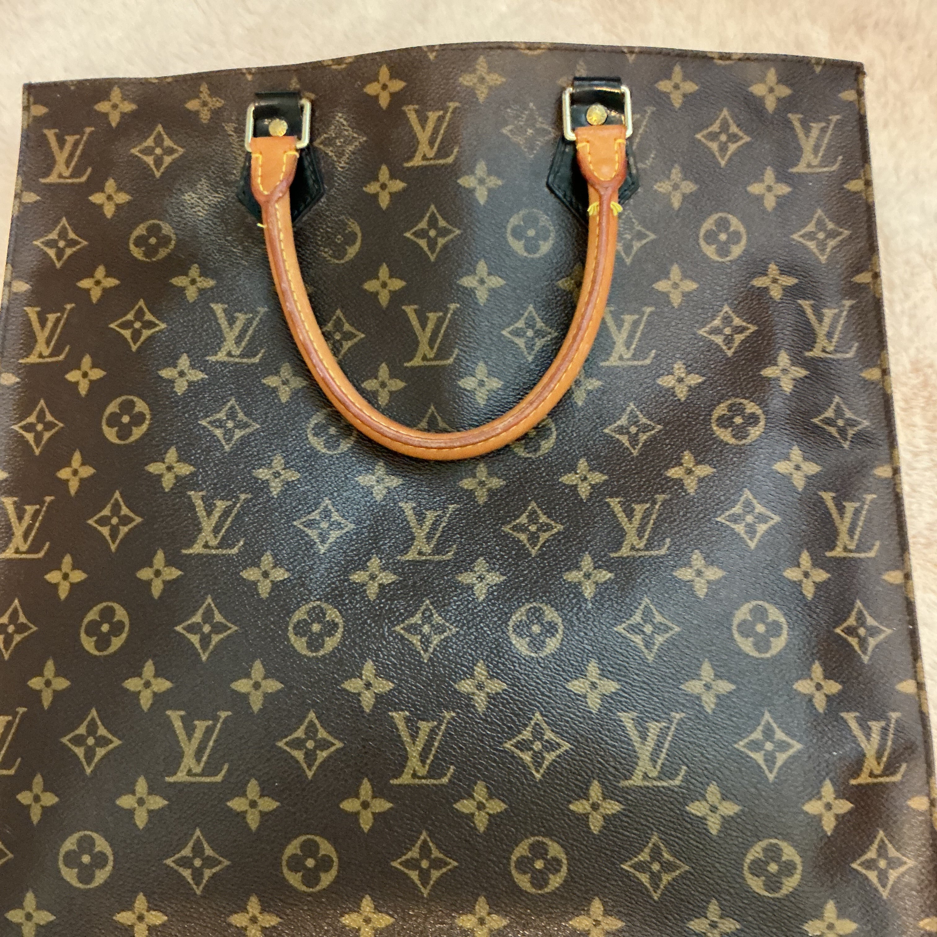 Louis Vuitton Sac Plat Monogram Tote