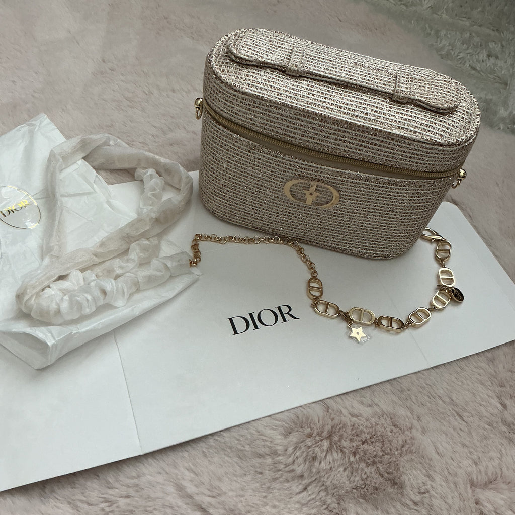 DIOR HOLIDAY COLLECTION VANITY CASE SLING WITH CHAIN GWP ITEM