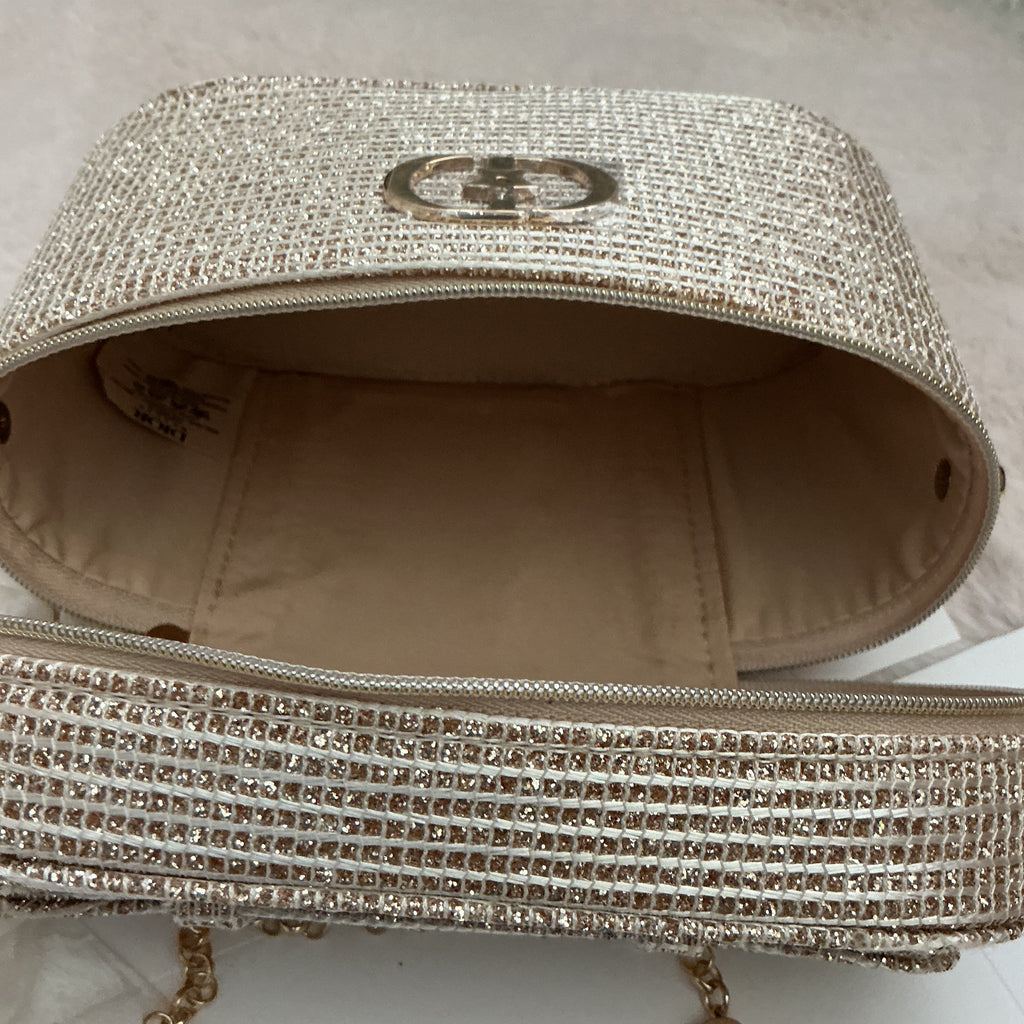DIOR HOLIDAY COLLECTION VANITY CASE SLING WITH CHAIN GWP ITEM