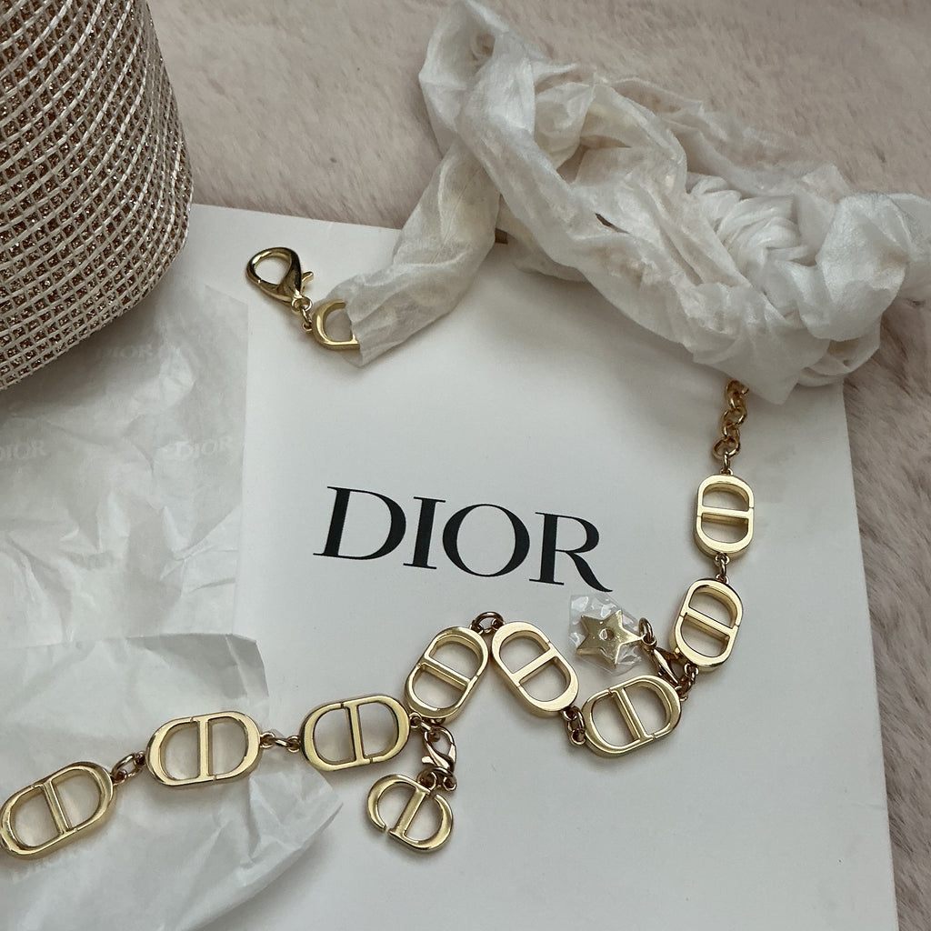 DIOR HOLIDAY COLLECTION BUCKET SLING WITH CROSSBODY CHAIN GWP ITEM