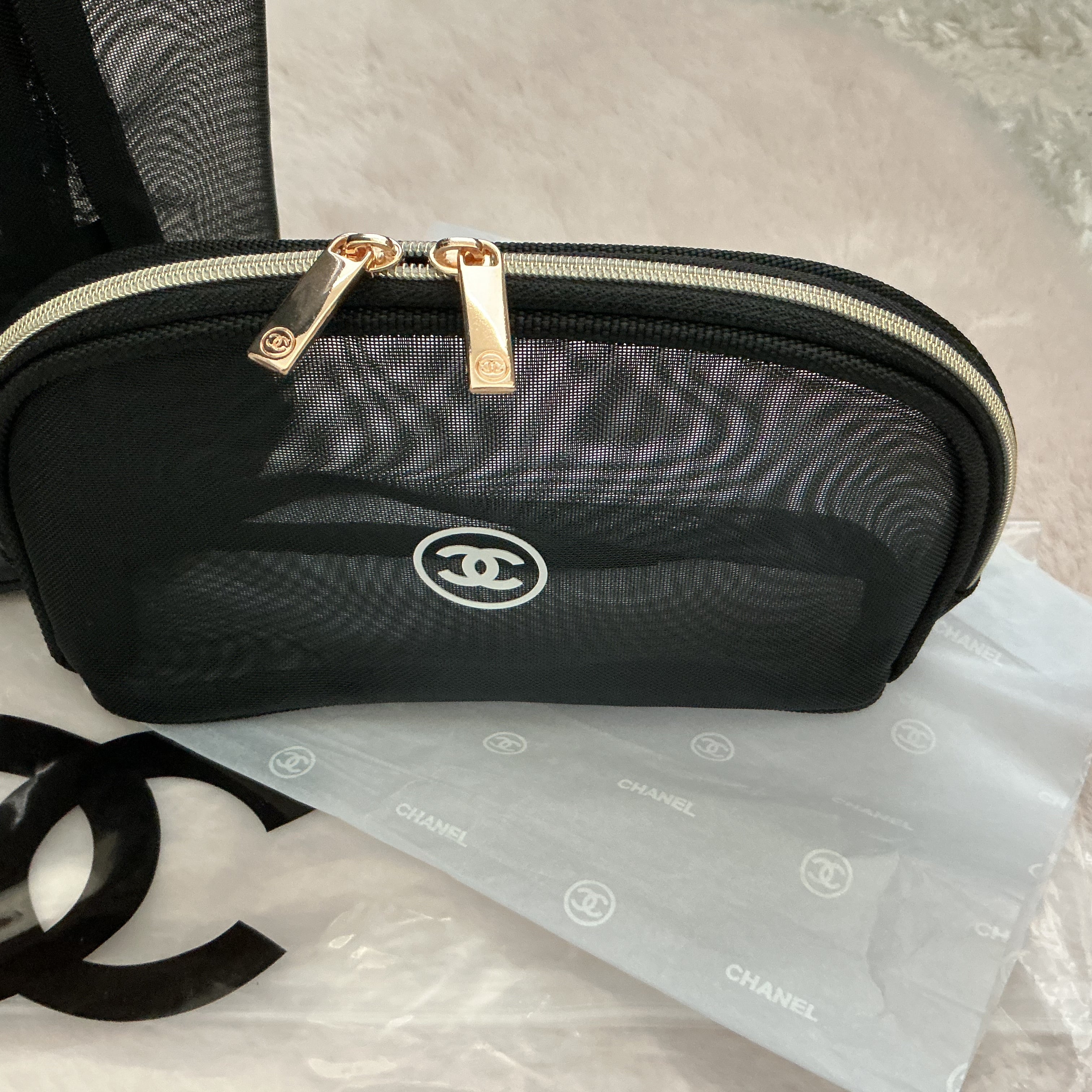 CHANEL LARGE MESH TOTE WITH MATCHING POUCH GWP ITEM
