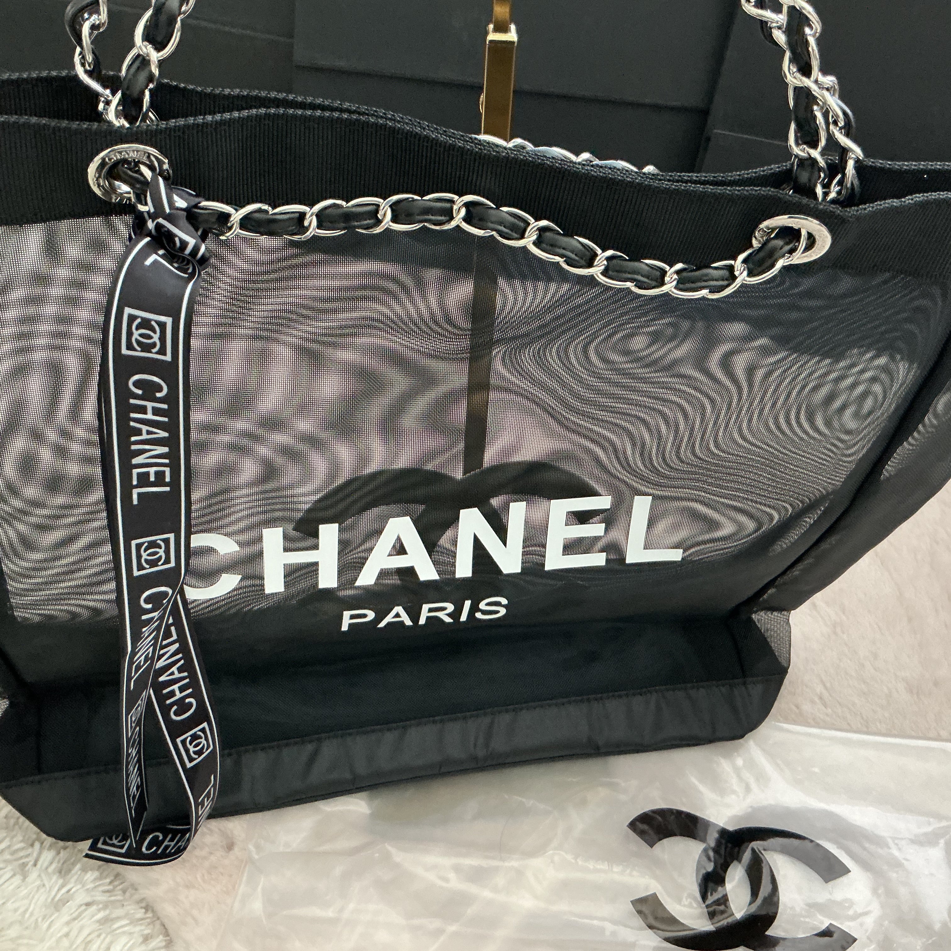 CHANEL LARGE MESH TOTE WITH MATCHING POUCH GWP ITEM