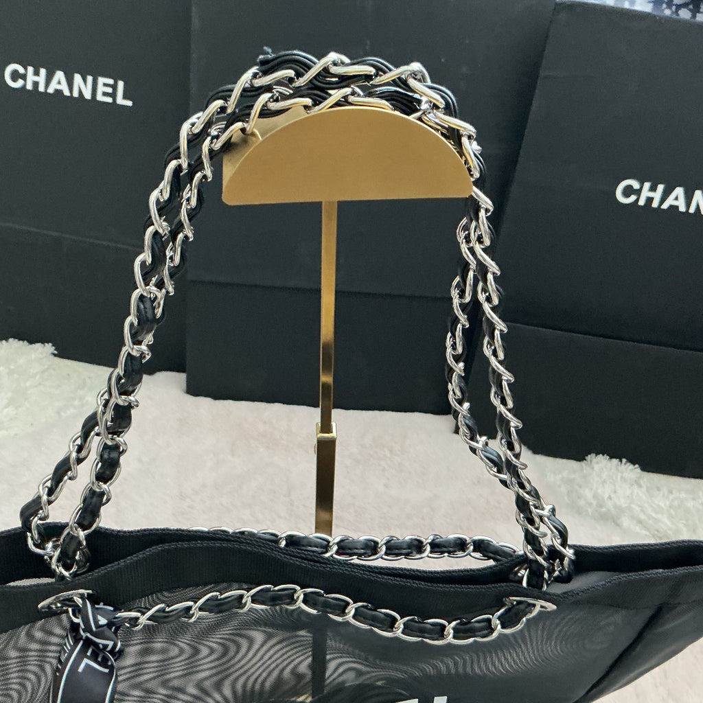 CHANEL LARGE MESH TOTE WITH MATCHING POUCH GWP ITEM