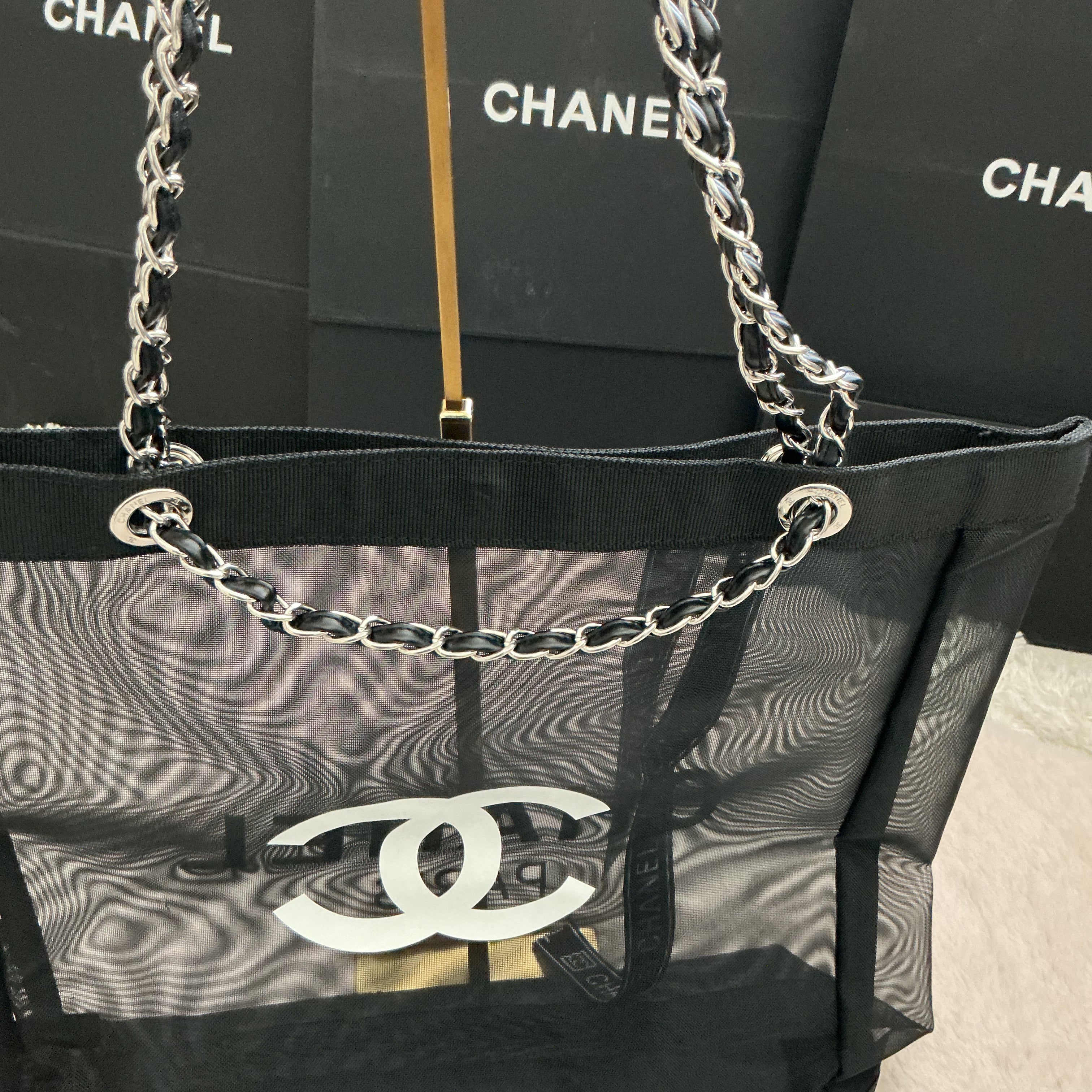 CHANEL LARGE MESH TOTE WITH MATCHING POUCH GWP ITEM